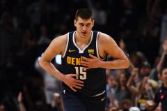 Motel scored 27+11 and became the only fig leaf in Shanghai. He repeatedly beat Capela at the basket
