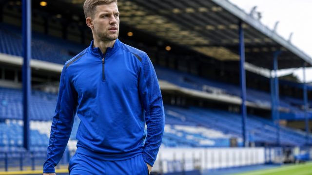 Sheffield Wednesday Intends to Strengthen Squad with Everton Defender