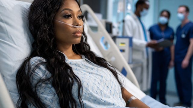 Muni Long's Life-Saving Double Lung Transplant: A Race Against Time
